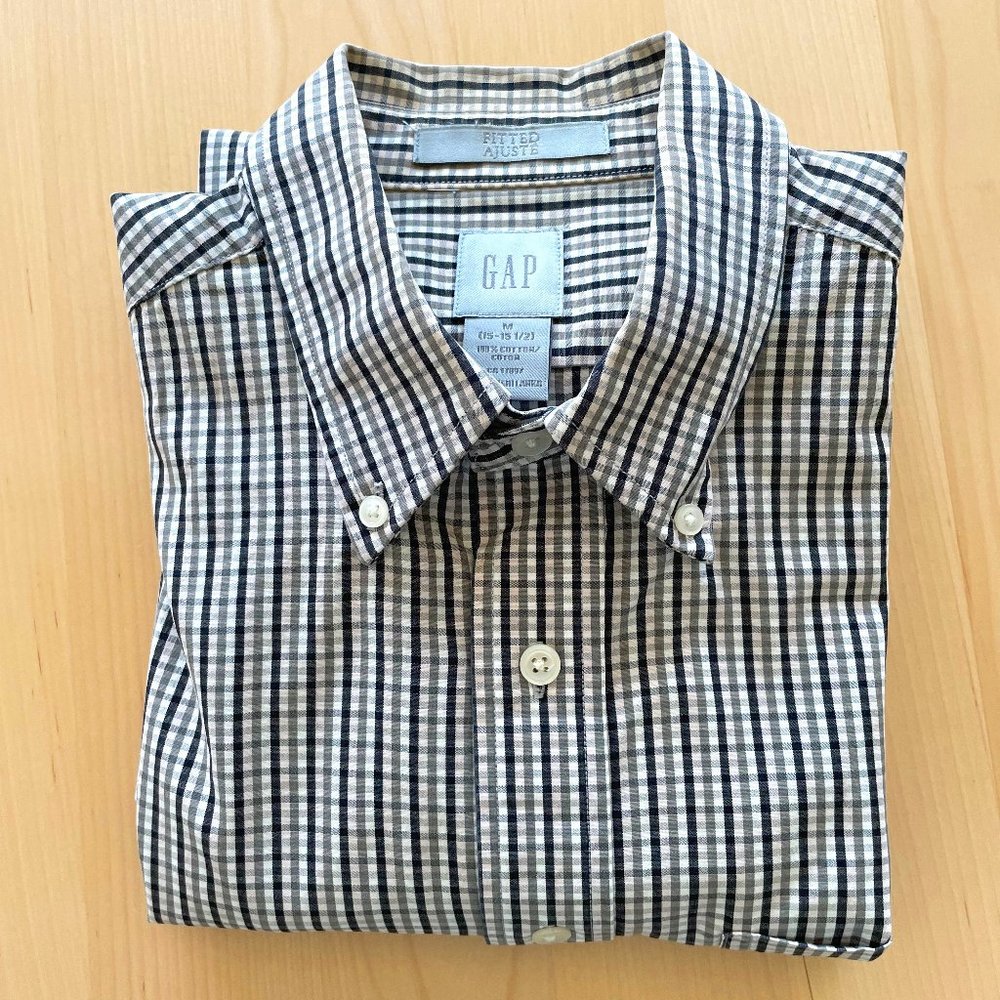 3For$20/Gap Fitted Button Down Plaid Shirt